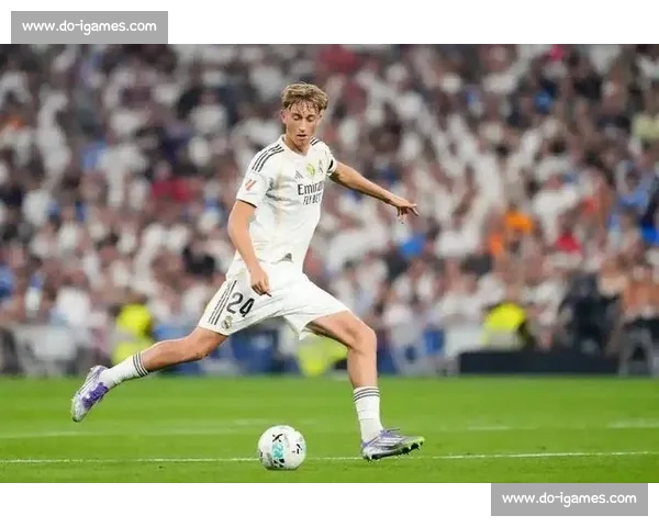 阿隆索力挺霍安 - 马丁内斯回归一线队 重伤复出新星获重用