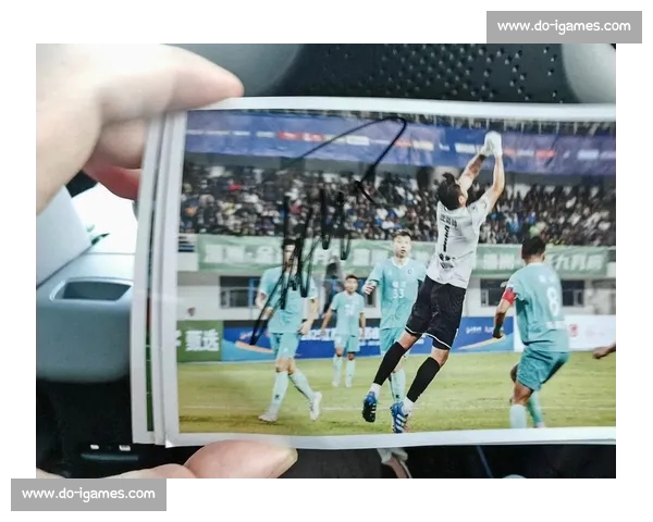 镇江门神沈帅帅采访邀约爆棚：电话被 “打爆”