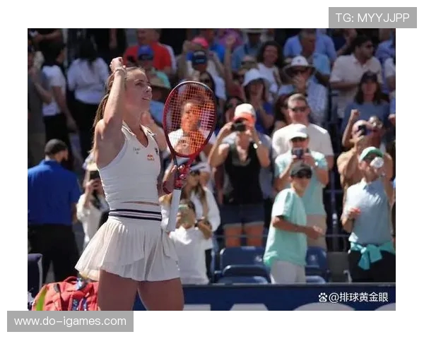 巴多萨速胜利斯晋级柏林站次轮 将战纳瓦罗